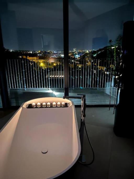 Luxury Penthouse Apartment